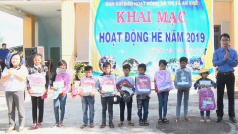 Thị đoàn An Khê tổ chức Chiến dịch Hoa phượng đỏ khối THPT 